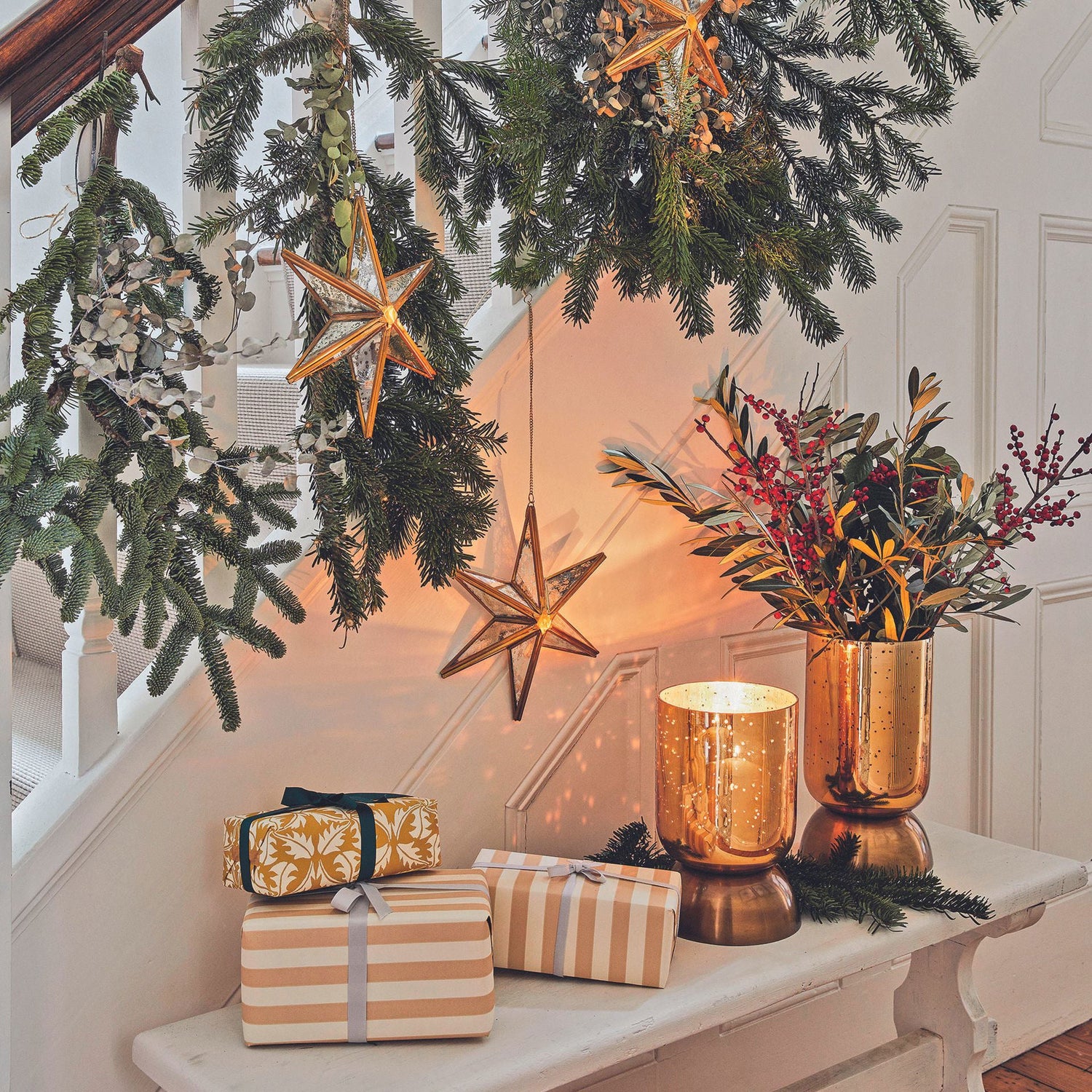 Seasonal & Festive Décor