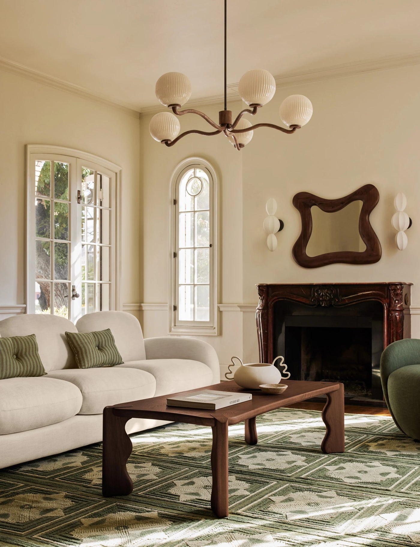 Carlisle Hand-Knotted Wool Rug