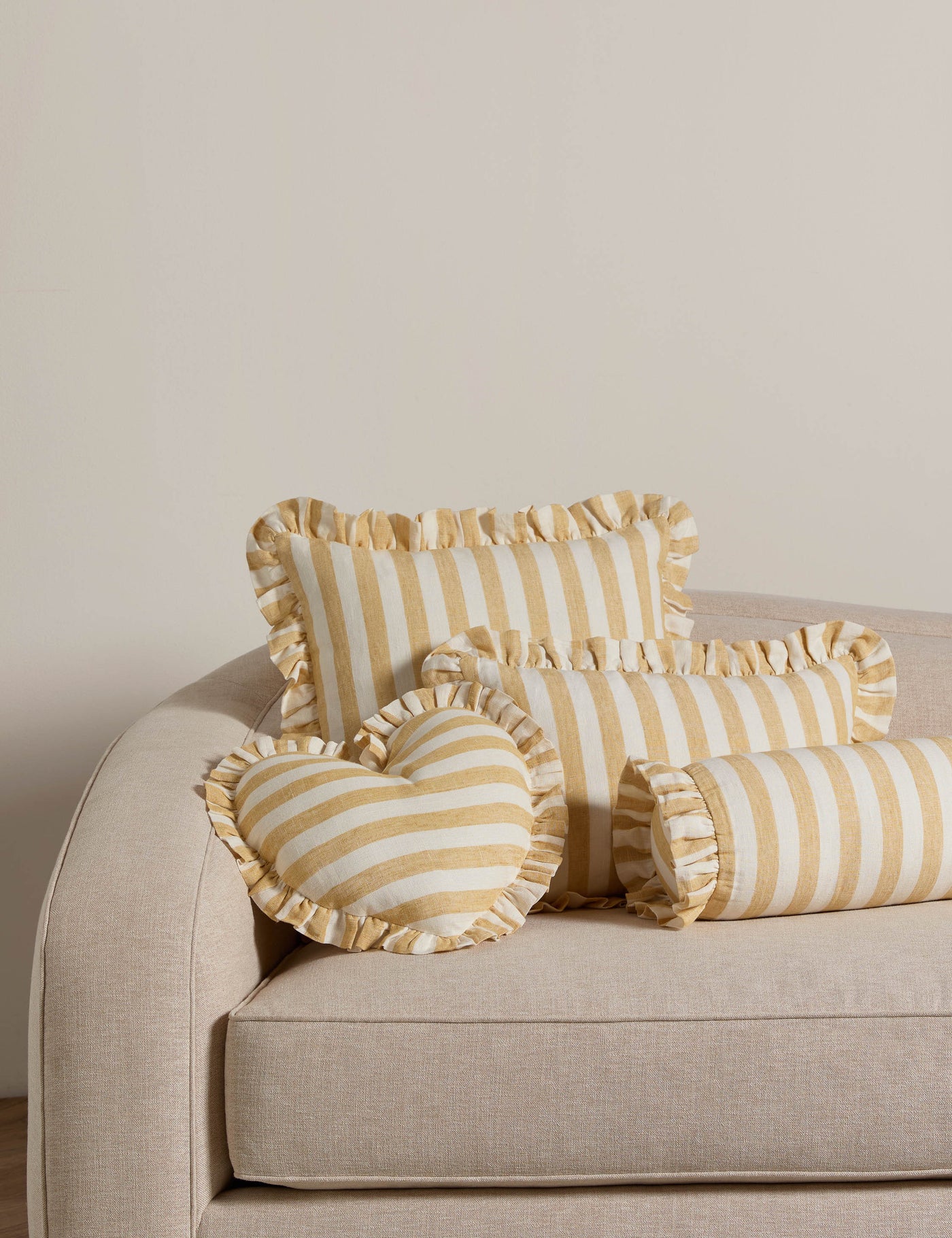 Amaroso Linen Ruffle Pillow